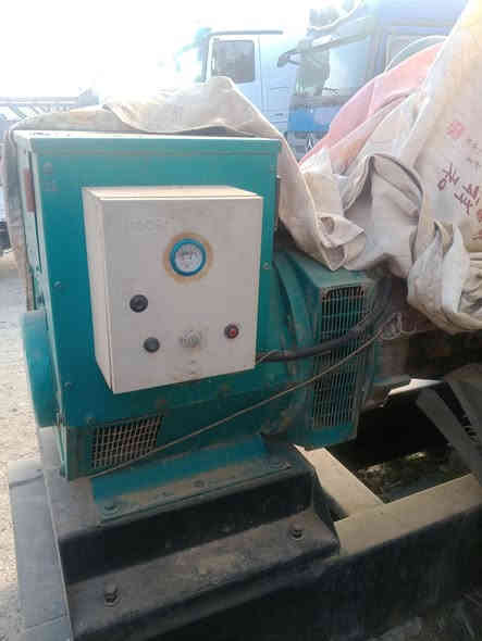 للبيع السعر 37 ورقة وبيها مجال بصيط ***********//***********
