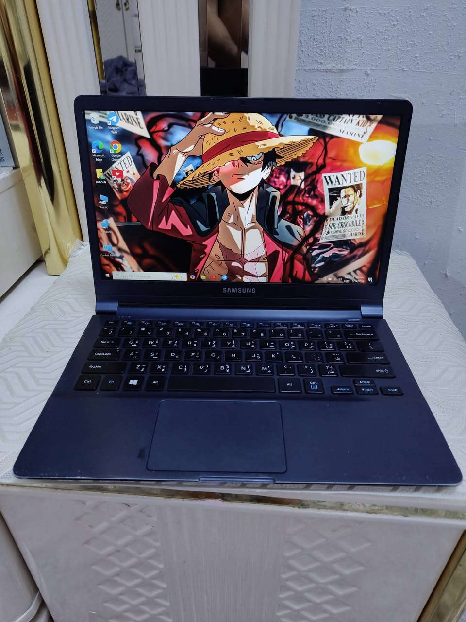 لابتوب سامسونك 
cori5 gel4 جيل رابع 
ram 8
hard 128 ssd m2
بيه مروحتين تبريد + بيه منفذين شحن 
شاشه حجم 13 مميز سوبر سلم نحيف جدا+ شاشه FHD دقه فول 
كامرته FHD دقه فول
بطاريه من 1ونص لل2
ملاحضاته بيه فقط مفصل واحد الي تكض الشاشه خربان بس يوكف طبيعي وموضح بل فيديو + صوته وسط مو عالي بس ما بيه اي شي اعتقد تعريف أو هيج شي موضح ايضا 
مكاني بغداد توصيل موجود 
سعر 75 قفل ماكو هيج سعر+ مازنجر ما متواجد 
***********
