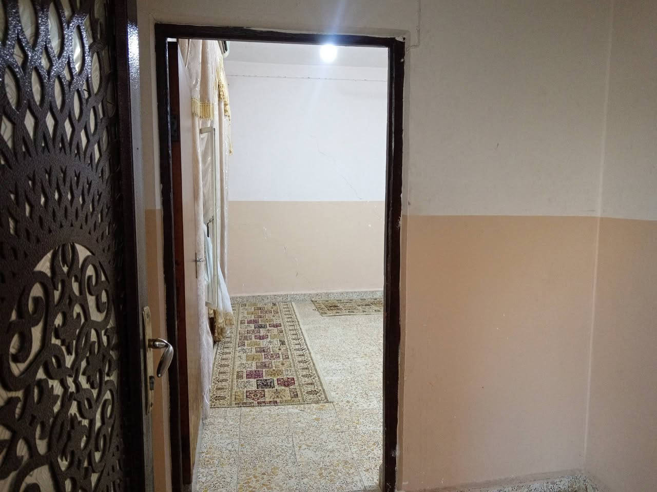دار طابو طابقين للبيع
المساحة / ٣٠٠ متر
الواجهة /١٢ متر في ٢٥ متر
العنوان / كركوك حي النصر الثانية قرب جامع الحاجه فضيلة
السعر / ١٨٠ مليون
للاتصال / ***********
