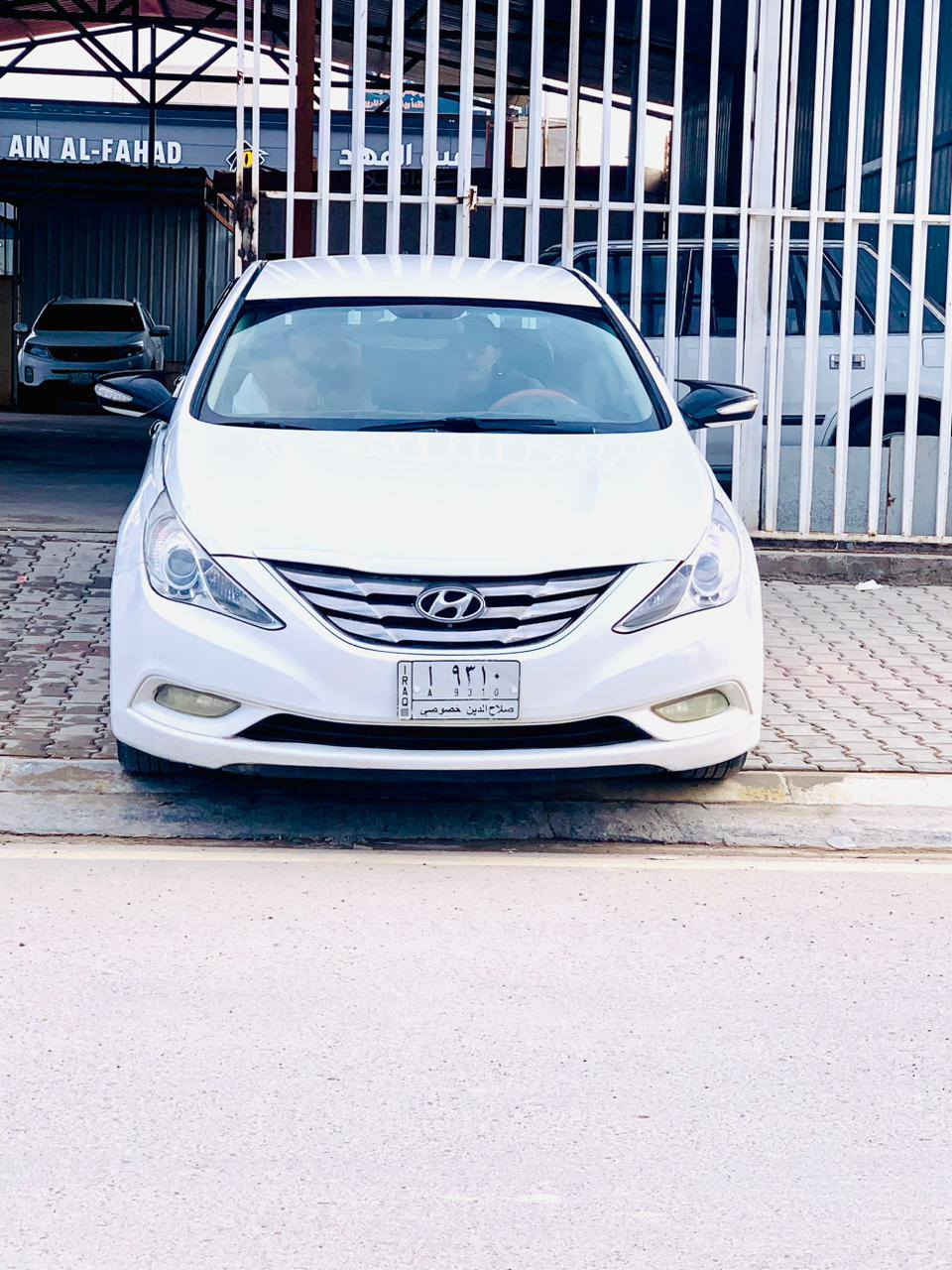 السيارة للبيع  
سوناتا 2011 
السيارة مكفولة كير ومحرك  
  خليجي 
المحرك 2400  
السيارة بيها كرت صبغ بنيد   وكرت صبغ بالچاملق 
السيارة مكفولة وتحويل مباشر 
للاستفسار 
السعر 125 
***********
***********
