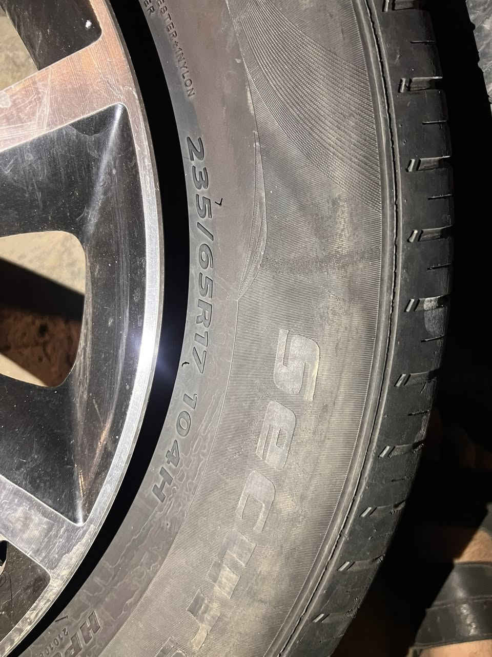 للبيع نضافه 80 تاير ويل مكاني غزاليه السعر 400بي مجال ***********
