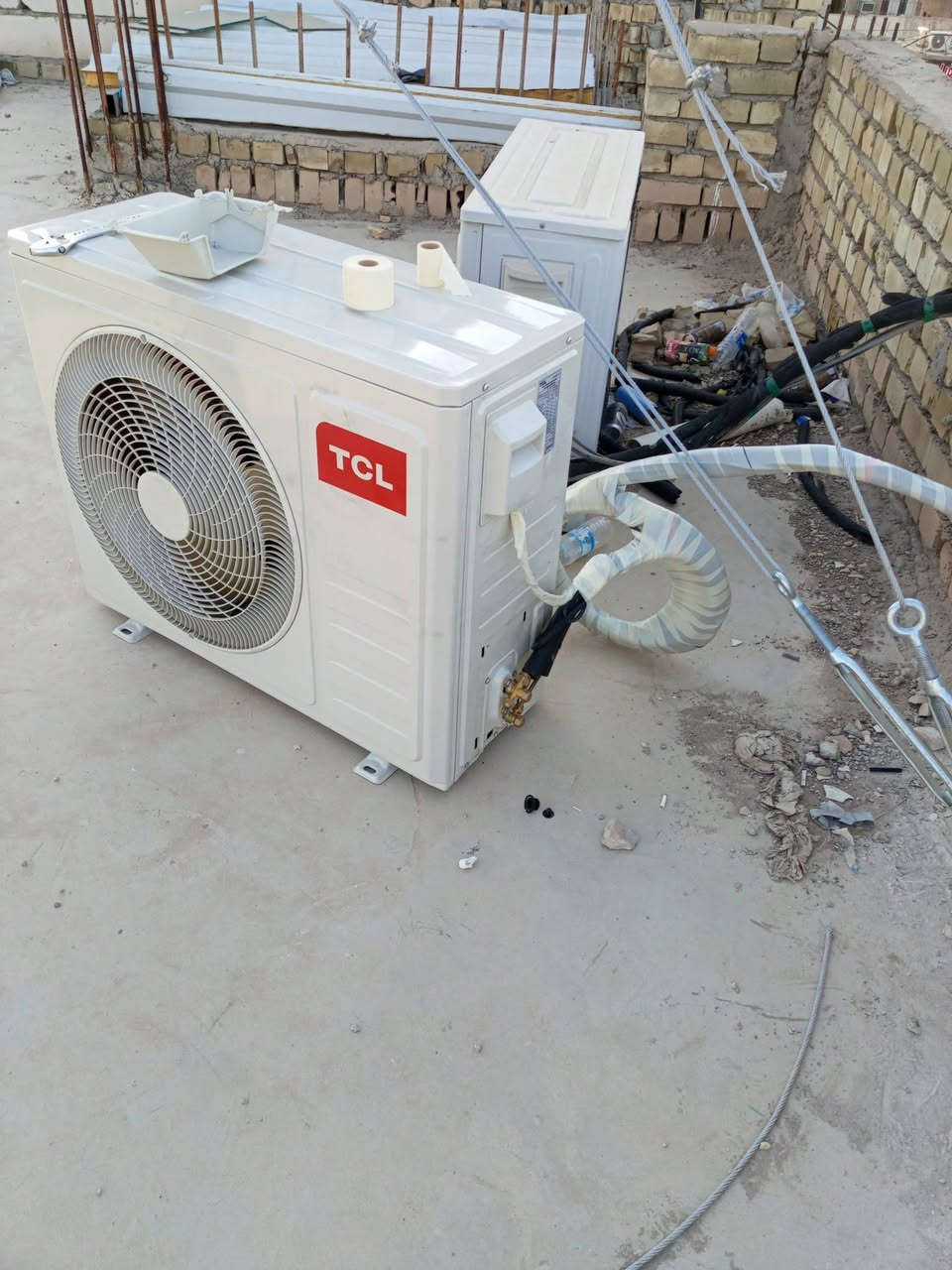 السلام عليكم
تنصيب جميع انواع السبالت 🧑‍🔧 
صيانه 🔧💯غسل وادامه 🧑‍🔧 
شحن غاز ليك 🥶 *********** ***********
