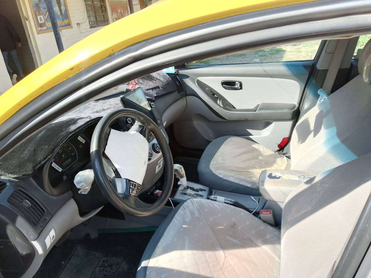 سلام عليكم. 
النتره.     2010. 
وارد.       حادث جاملغ. خلفي.  
مكينه.     2000. 
مكان.        بغداد. 
السعر.          82. 
رقم.             الهاتف.  ***********
