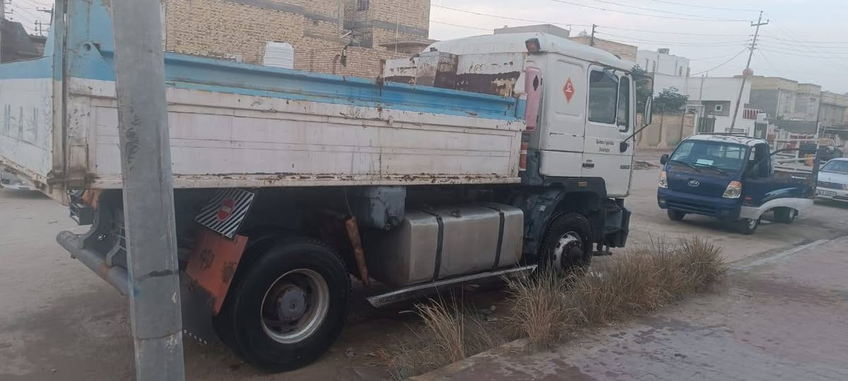 للبيع مان صقر موديل ٩٧ قلاب بل سنويه اكسل جيئف كراوتي سبرنك تخم تاير محرك ٦ سوبر السعر  (٩٠) العنوان شطره ***********
