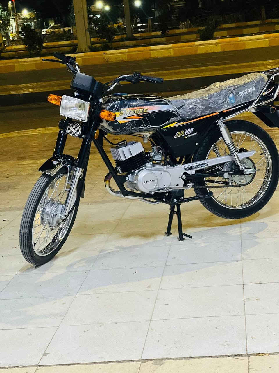 سلام عليكم ساسوكي خبط 4كير ورقه وحده منفيس فقط 1و200 دراجه نضافه فول ما مفتوحه للشراي او مراوس حسب قناعه ناصريه مركز حي اريدو ***********
