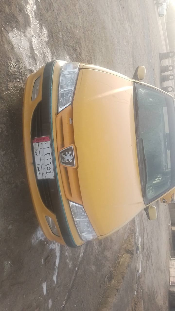 السلام عليكم بيجو 405 رقم بصره  موديل 12 سياره مكينه جديده حداديه كير كهربائيات كلها شغله  جاهزه للاخير ماندل راعيها السعر 15 وبيها مجال *********** مكاني ناصريه
