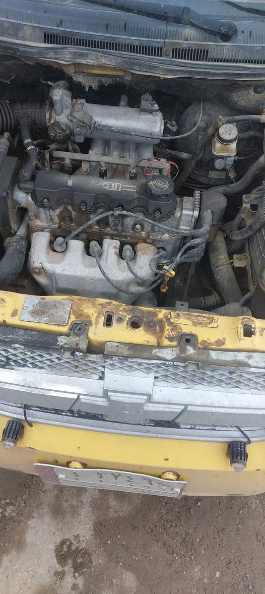 افيو موديل ٢٠١١ كير محرك حداديه كله جديد مكفوله من الضربه سنويه٢٨ مصبوغ عام تخم تاير رقم بابل مكانه حله السعر ٣٨ رقم موبايل و*********** و***********
