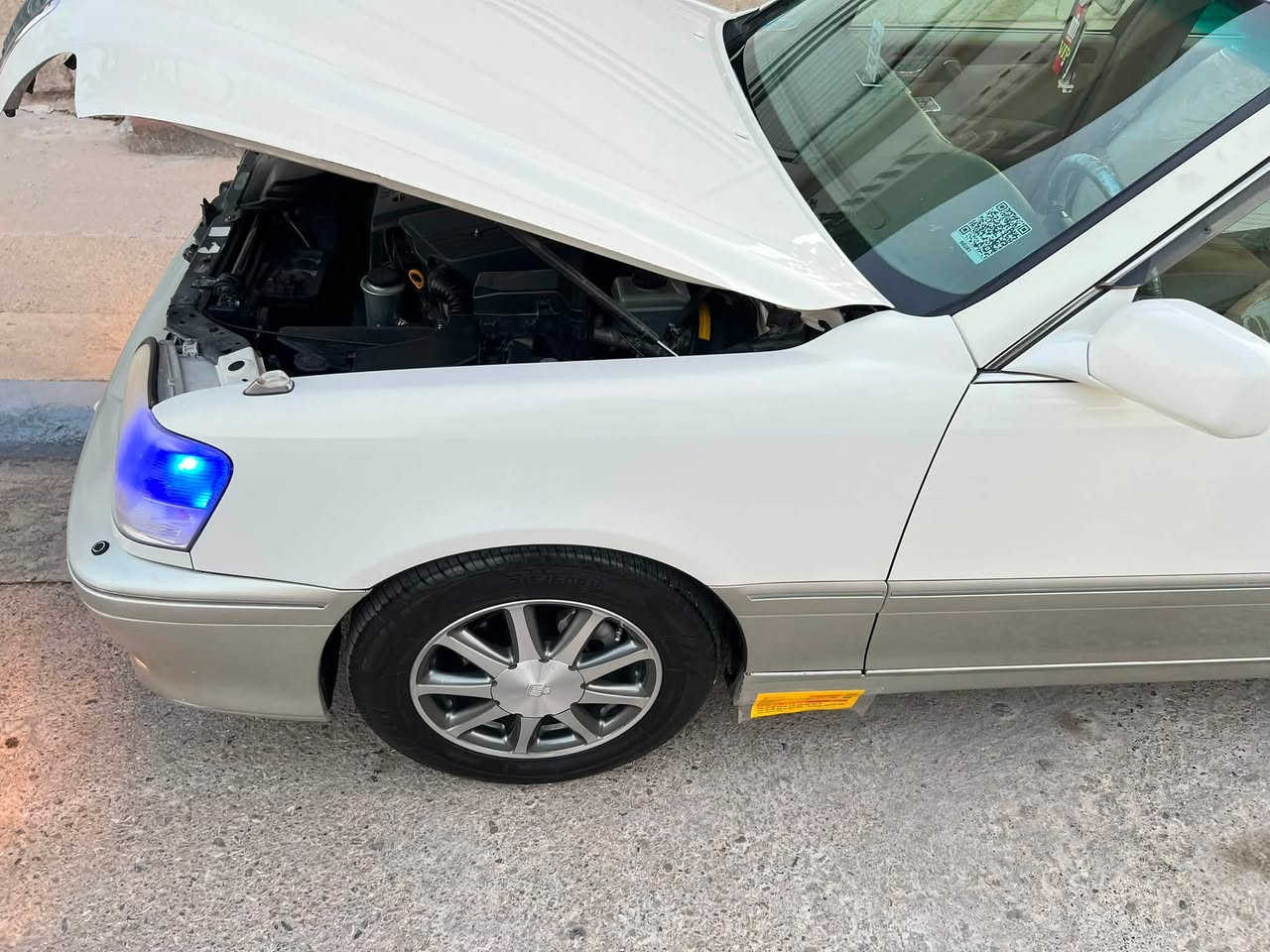 مەلیکە موسس موسس لە تایبەت تایبەترر ڕەقەمو بارکۆدی ئاسایش وەرگیراوەتەوە. هەموی مەزبوت
مەلیکە ٢٠٠٢ 
٣ دوگمە پەردە تراکشن ئیکۆ
مەکینە١٧٥ بێ دیلکۆ هیچ هیچ دیلکۆی نیە 
ناوزەرد ،داژبڵ سەروو بن نەجەف
سوکان کارەبا ، شاشە ،پشتو پێش حاسە
دوا کریستاڵ.ئاوێنە شەفت
سەیارەکە ئیماڵە یەک هەزار مەسرفی نیە بەس لەمسی شاشەکەی 
ئیش ناکا ماباقی ئەوەی تۆ بتەوێ بە شەرتت
قەترە بۆیاخی ئێراقی نیە بۆیاخی ئەوروپا ٣ پارچەی هەیە 
دەعمو لێدراو کەڤەر گۆڕاوە هەر هەموی بە شەرت
ڕۆنی گێڕوو مەکینەی تازە گۆراوە هیێشتا نەگەشتۆتە ١،٠٠٠
هەرچوار تایەکانی ٤ ڕۆژە بۆی بەسراوە ویلی نەجمەی ناو کارتۆن
گێروو مەکینە بەشەرتی ١٠٠ فیتەر زۆر زۆر کەم بەنزین ئەخوا
تەقەو ڕەقە مەجموعە سوکان  نوقسانی هەر هەموی بە شەرت
یەک پەنجە قەڵەم کاری هەیە لە رەسمەکانە دیاریم کردوە 
لە ڕەسمەکان زۆر زۆر جوانتر نەبو پارەی مەسرفی رێت عایدی برات  سعری ٤٩ گەڵاو یەک تۆز مەجال 
ژمارەی مۆبایل :***********
