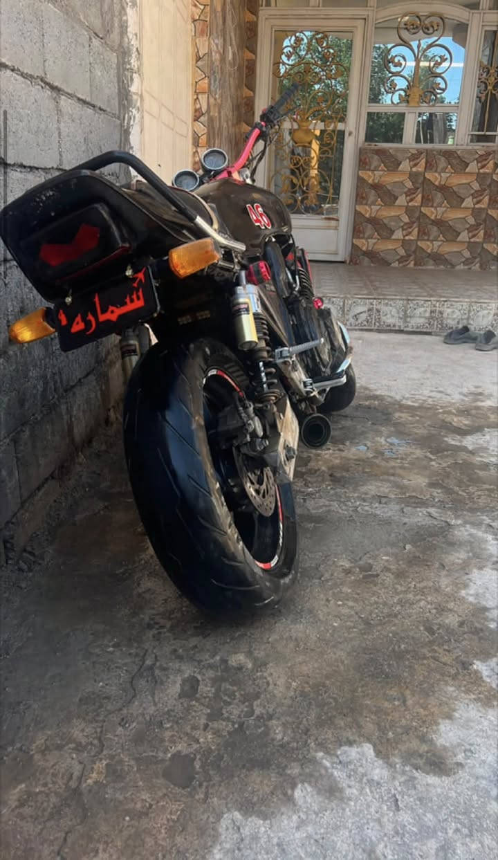 السلام عليكم سيبي فور جيل اولل للبيع دراجة نضيفة تخبل مكينة مامفتوحة الدراجة اوراقها كاملة سعرها 1550 وبيها مجال حگ الجية موجود خاص ورقمي ***********
