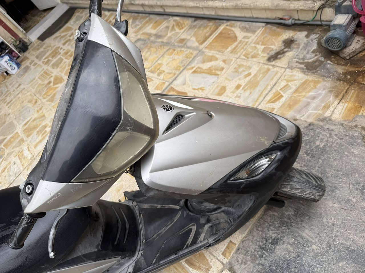 السلام عليكم
ماكس  ياباني 140 للبيع نضيف كفرات بلاديه محرك بلادي مكينه ناعمه نضيفه كلش 

مرقم كامل مكانه بغداد الكرخ *********** سعره مليون
