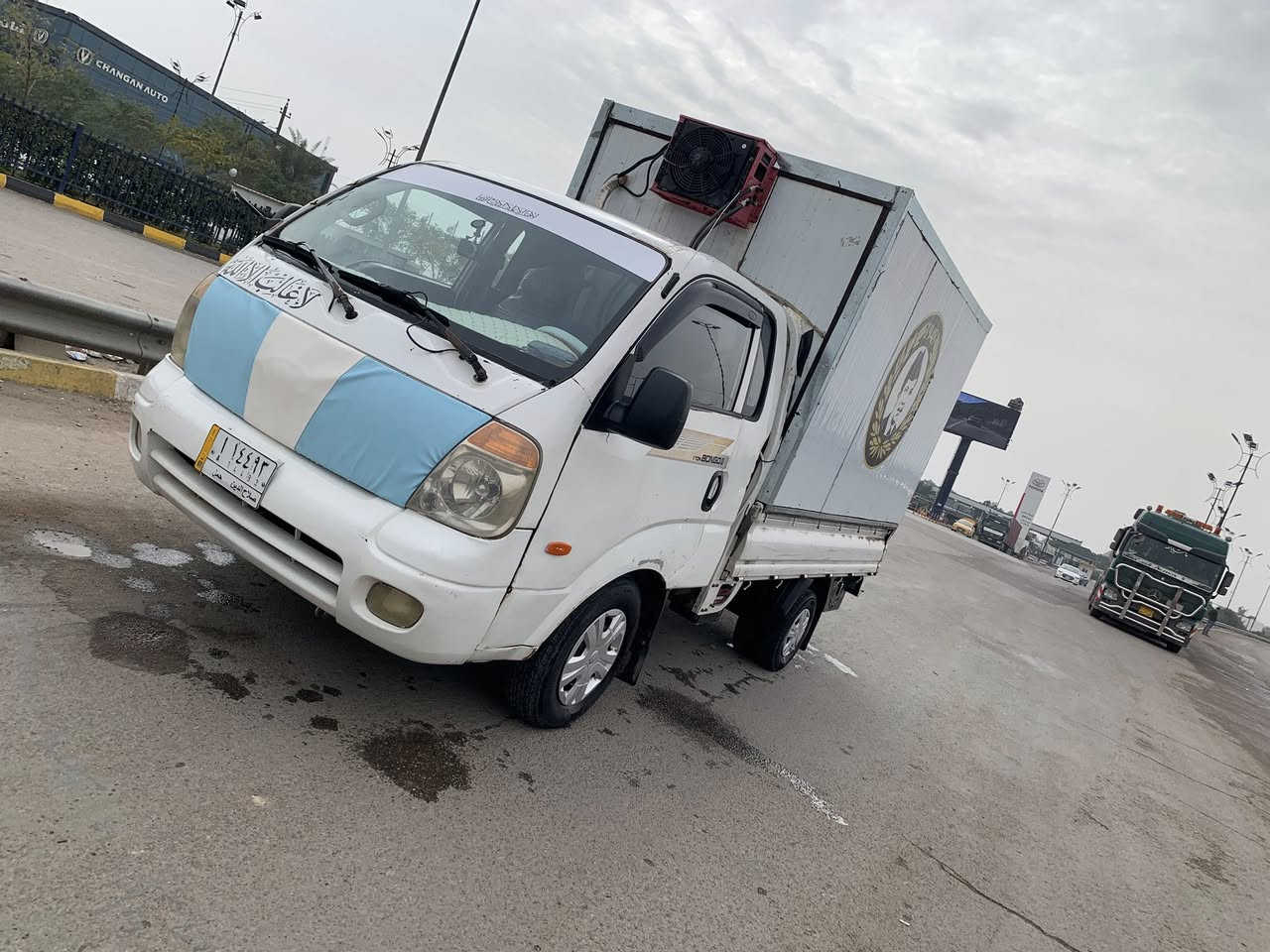 السلام عليكم. 
كيا بنكو موديل ٢٠٠٦ 
مكينه ٢٧٠٠  كهربائيات كله شغاله كير ومكينه خير من الله رقم شاصي واضح  ومابي لافطر ولاكسر  تخم تاير كامل حتى الاسبير والباتري كلها جديده بيدي مبدله 
السعر ٧٠
للإستفسار ***********
