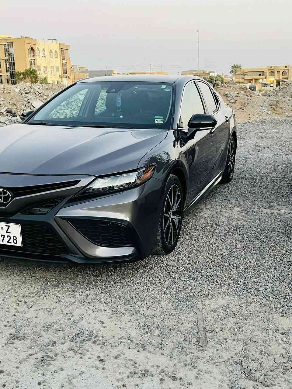 السلام عليكم كامري موديل 2024 ماشيه 23الف سياره جبته ماشيه 16الف من امريكا تايرات مال شركه ضرر فقط كصه البنيد وقطعتين كلير من امريكا سياره مقفوله من كلشي واستيراد خاص عله ايدي واني مرقمهة بسمي فحص هزه سنويه كلشي جديد سعر 198للستفسار
 /***********
