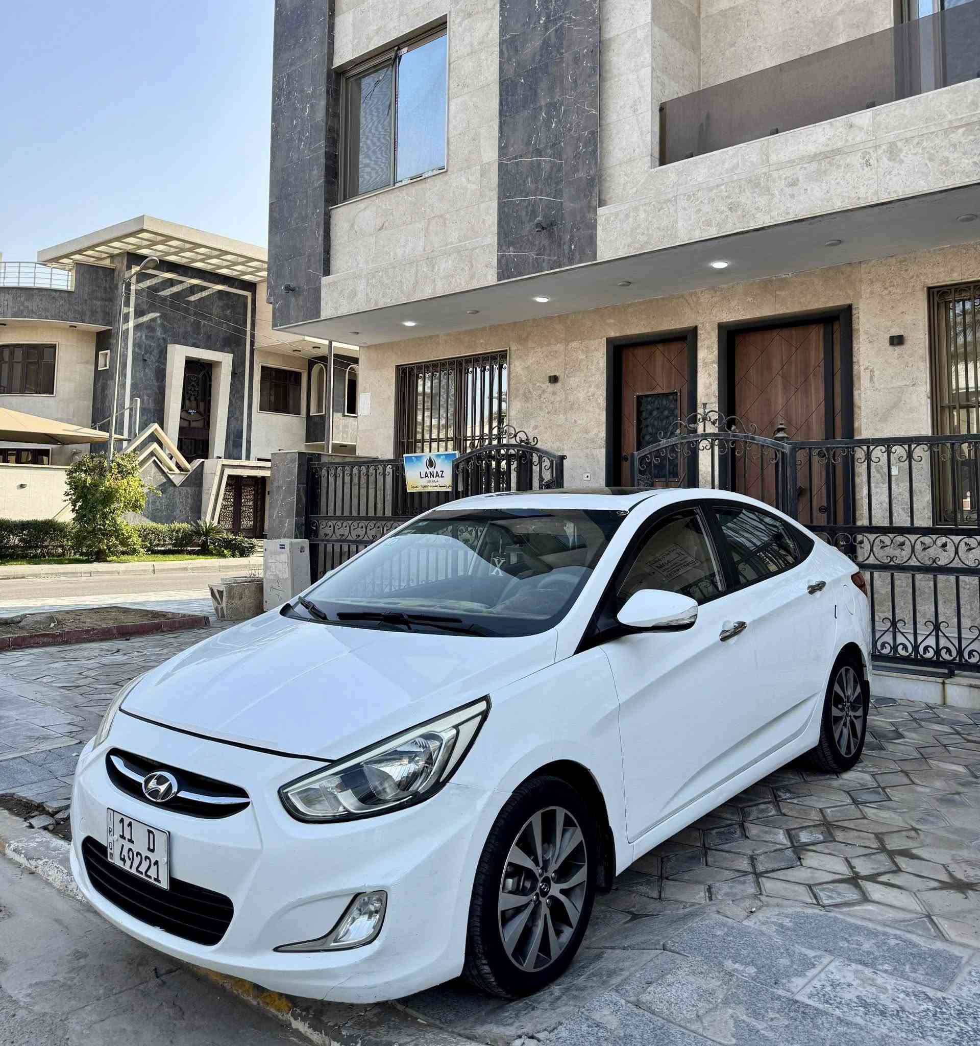 السلام عليكم 
اللبيع أكسنت خليجي  
الموديل 2016
مكفوله من الصبغ والضربة
تحكم ستيرن
محرك 1600
ويل گب گروم
بك لايت ليد
داخل صاجي
أشاير بالمري 
تبريد ثلج
تايرات جديدة
ماشية 58 حقيقي
سياره جاهزه وأستعمال شخصي بعدها بوضع الشركة
بأسمي رقم بغداد الجديد تحويل ثاني يوم سنويه ٢٠٣٠ تاريخ صلاحية
السعر وبيها مجال 117 بيها مجال بسيط  !!
مكان السياره بغداد اليرموك اربع شوارع
رقم الهاتف / ***********
