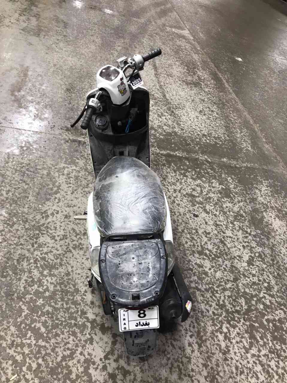 السلام عليكم بوليس للبيع كامله دراجه شلعه ومعدل ونعومه فول بلاديه سلف وهندر كهربائيات كلهن شغالات اوراق كامله السعر 550 وبيه مجال بصيط المكان بغداد الشعب الرقم‏‪***********‬‏
