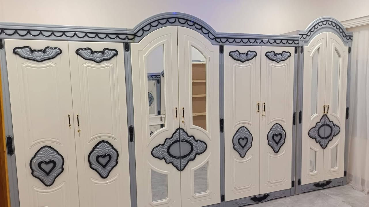 توجد لدينا اخر قطعه مثل هاي الغرفه تزكام شغل درجه أولى وشغل بلوك شرط وضمان ٥ سنوات مع وصل ضمان العنوان ذي قار قضاء الغراف قرب علوة الأسماك محل نجارة أثير *********** السعر مناسب راسلني وبيك خير
