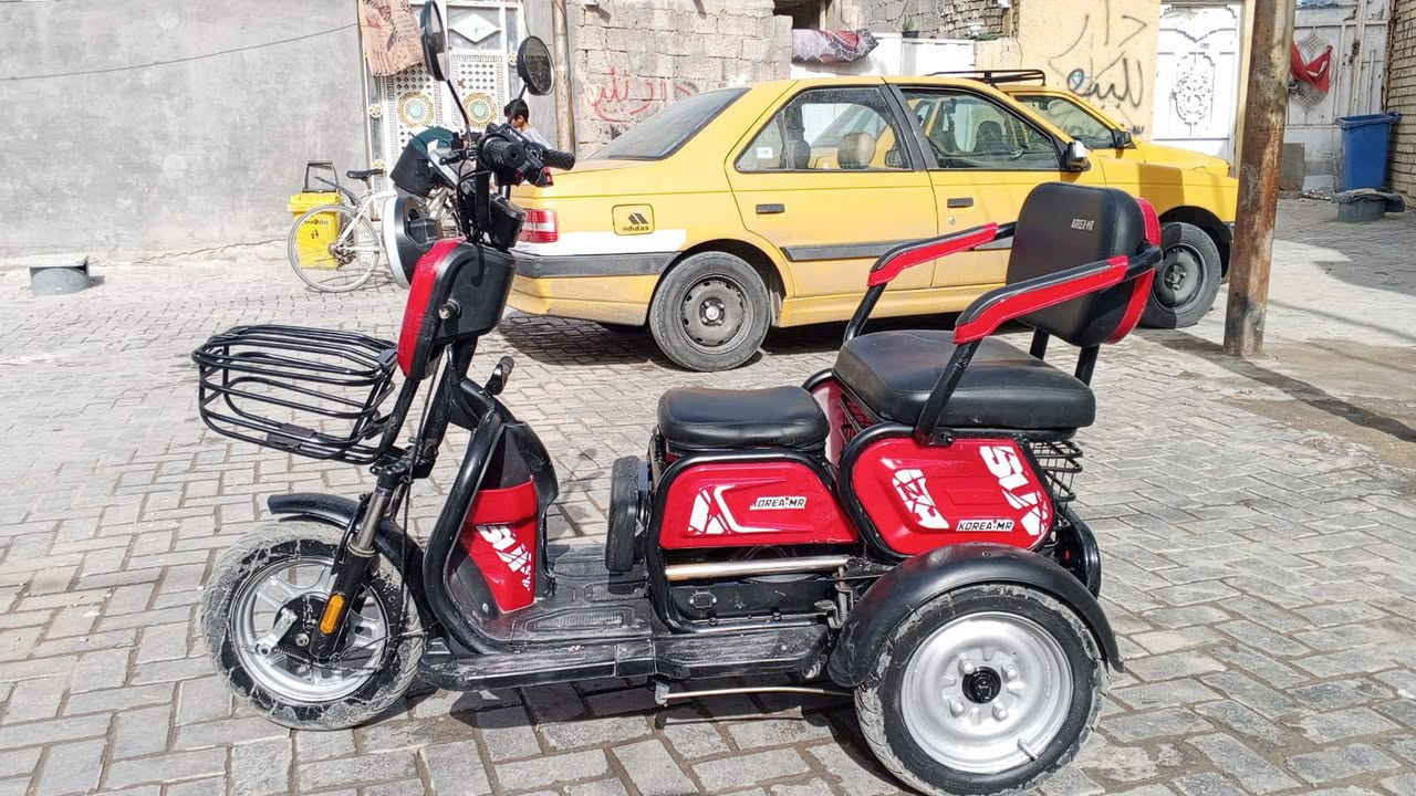 سلام عليكم ورحمه الله 
دراجه شحن موقين 
موديل 2025
دراجه حلوه خير من الله 
السعر 550وبيها مجال


**إذا كنت صاحب هذا الإعلان وتريد حذفه لأي سبب، رجاءا أرسل رسالة إلى الدعم الفني**