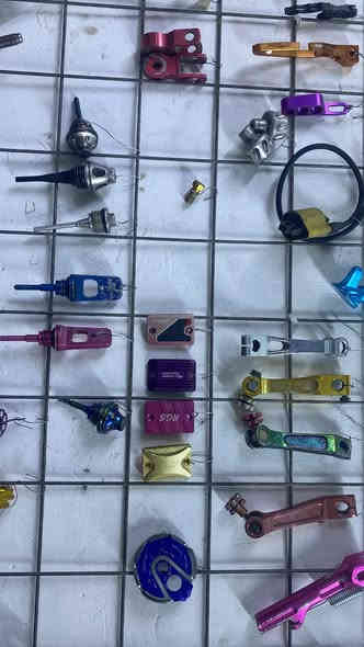 ويل ان سي واي سكنس عام تك امامي 

صالنصه بوري عدل سكنس دبل حساس نوزل وكابريتر 

وبعد نواعم 

توصيل موجود مكاني بغداد الحريه 

رقم ***********
