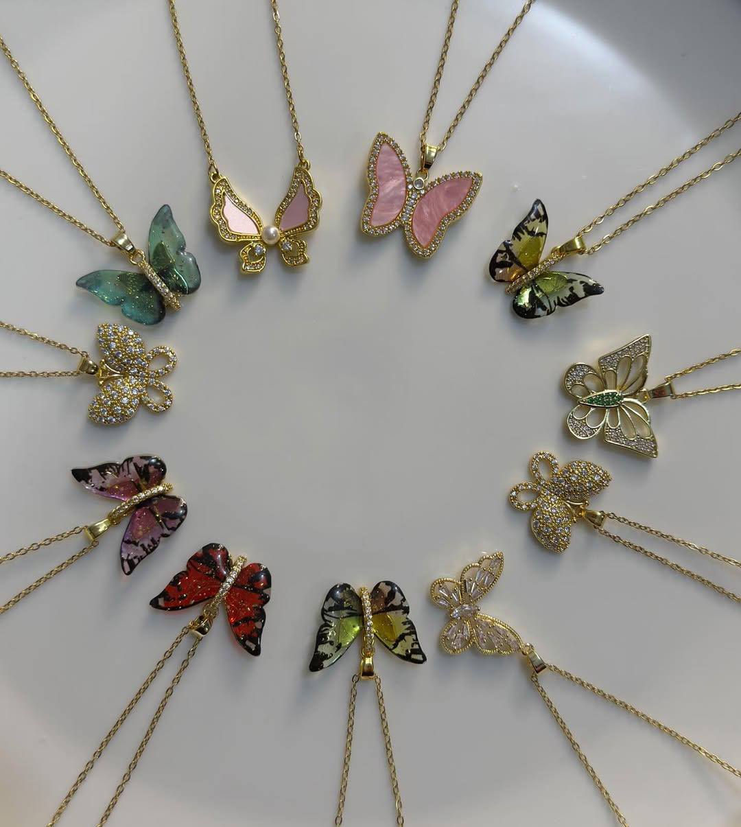 السلام عليكم اكسسوارات تبدي الأسعار من 3الاف لحد 5ونص والتوصيل 3الاف لجميع المحافضات ومتوفر عندي تراكات هم للحجز أو الاستفسار كتبو تم واني اراسلكم أو تراسلوني على الواتساب وكاتبة من طرف الفيس ***********
