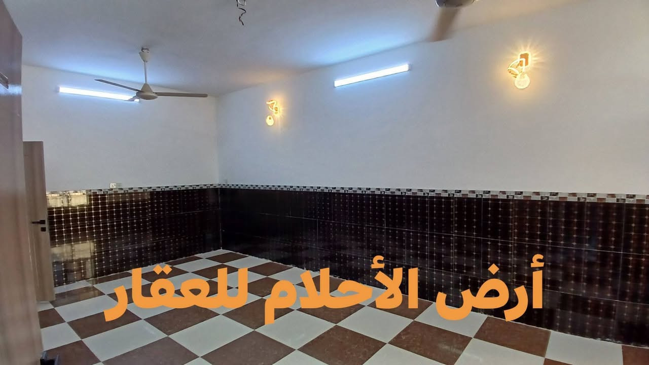 #دار للبيع تكريت الديوم
#منطقة ١١ الف خلف التجاري 
#المنطقه المقابل الزوبعي قرب السوق والمدارس 
#مساحه ٣٠٠م ١٠ × ٣٠
#طابق ونص ٣ غرف نوم وحده من الغرف سويت 
#استقبال + صاله وسطية + مطبخ حار بارد 
#مجاميع صحية عدد ٤ 
#السطح شتايكر 
#الاستفسار والاتصال 
***********
***********
