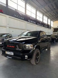 دوج رام كلاسك موديل 2023 مكينه 6 سلندر مزوده ومرفعه مصروف عليه اهواي ا...