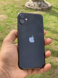 ايفون 11 عادي ذاكره 128 فيس ايدي شغال  مبدل بطاريه وشاشه مال تفصيخ اصل...