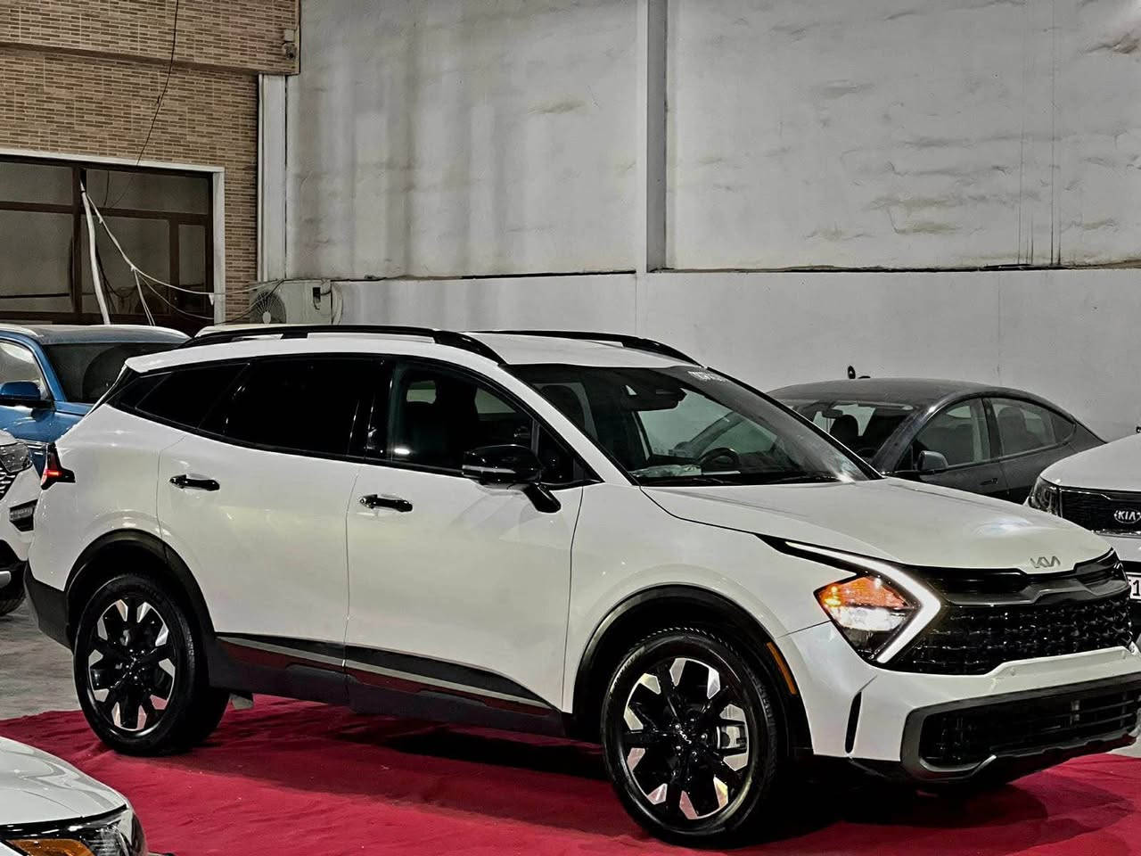 𝟐𝟎𝟐𝟑 𝐊𝐈𝐀 𝐒𝐏𝐎𝐑𝐓𝐀𝐆𝐄 𝐗-𝐋𝐈𝐍𝐄

کيا سبورتج X-LINE موديل : 2023 
اللون : ابيض 
سیارە بیها جملخ باب حافزل بولند
بدون دواخل شرط 💯
بجم کبس کولە بلاودی
عداد المسافة : 10 الف بعد زیرو 
حجم المحرك : 2.5L (4.سلندر)
سیارە فول فول ماعدل فتحە
المواصفات : 𝐗-𝐋𝐈𝐍𝐄
فـــول فـــول مـــواصفـــات 1/1
دةبل اكسل : 𝐀𝐖𝐃
كيج الكتروني
‏‎بصمة ابواب 
مرایە ایشارە 
‏‎بصمة تشغيل
تشغيل عن بعد
شاشة كبير
سحن وايرليس
هاند بريك بصمة
اوتو هولد :             
اوتو ستارات : 
اوتو ستوب :  
رادار امامي (تحديد مسار)
‏‎رادار جانبي (نقاط عمياء)
‏‎رادار خلفي (التحذير من الاصطدام)
‏‎حساسات امامي
‏‎حساسات جانبي 
‏‎حساسات خلفي 
نظام : 𝐄𝐂𝐎
نظام : 𝐍𝐎𝐑𝐌𝐀𝐋
نظام : 𝐒𝐏𝐎𝐑𝐓
كشنات جلد
كشنات كهربايي
كشنات هيتر
تحكيمات استيرن
استيرن هيتر
تبريد لمس
تبريد مركزي 
لايتات 𝐋𝐄𝐃 لسد عدسة زينون بلادي
بلاجكتور 𝐋𝐄𝐃 ليد بلادي
بكلايتات 𝐋𝐄𝐃بلادي
ويل كروم
بعد هوایە مواسفات 
☎️ ***********واتساب فایبر 
***********کورک فقط
عنوان📍اربيل داخل معارض أربيل, العراق
