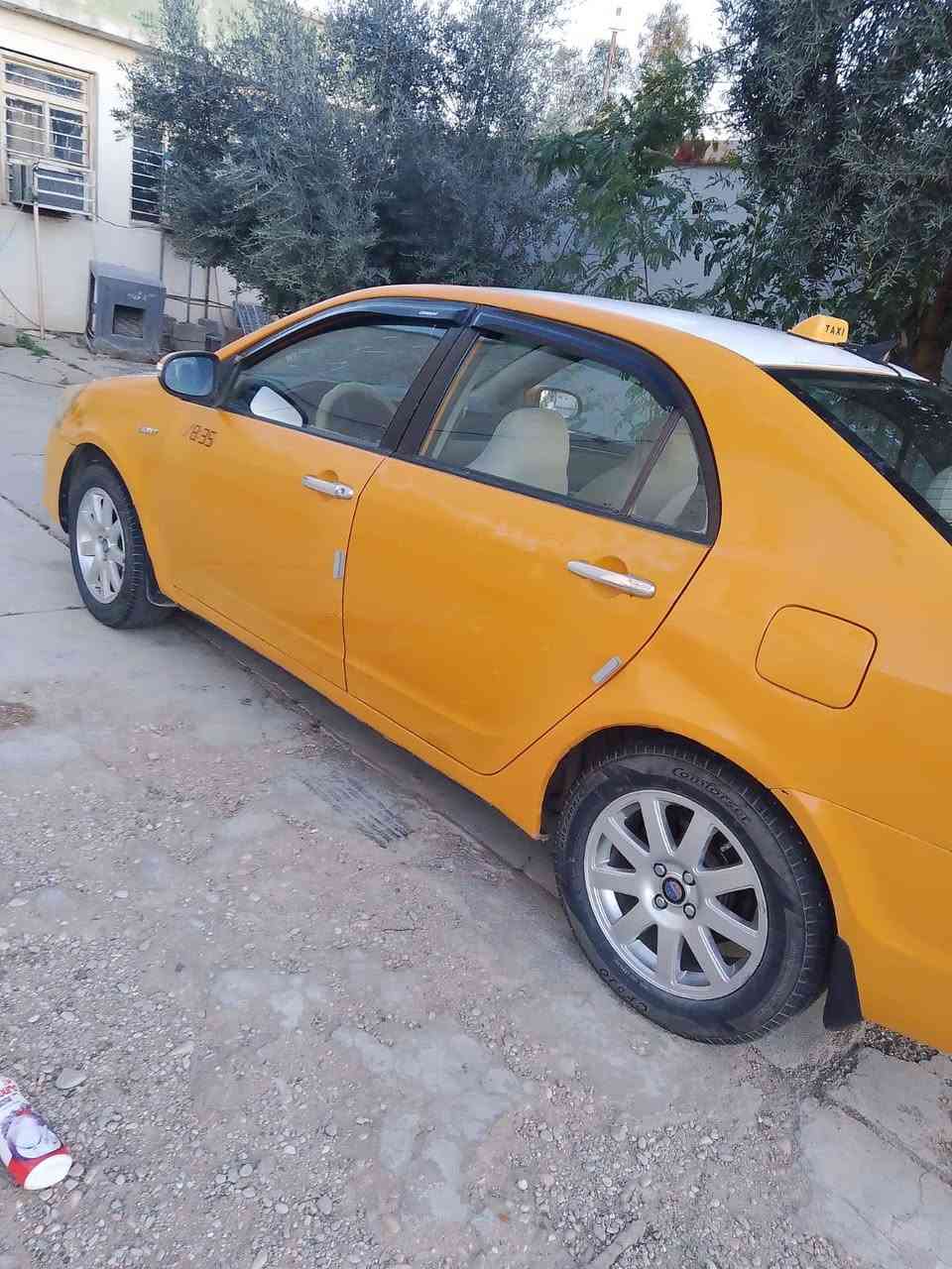 للبيع جيلي موبل موديل 11 كير محرك كورلا 1800 بلادي بشرط سياره نضيفه شاشه تاب مضومه زينون عالي ناصي سياره تبريد ثلج مال كامري سنويه جديده حدايه امامي خلفي جديد سياره بدون صبغ اي نقص مابي محرك جديد مصفر هيه وغرامه سعره 40 بي مجال هاي رقمي ***********
