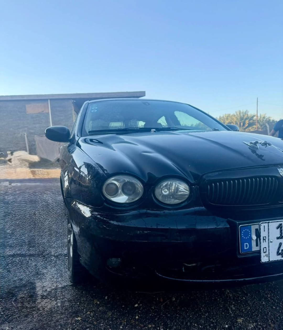 (تحفة بريطانية بروح تويوتا ٢٠١٩ )
السلام عليكم 
جاكوار ٢٠٠٢ سيارة نادرة بحالة جيدة جداً مكينة و كير تويوتا ابصم ٢٠١٩ مكينة و كير و ضفيرة و شرط شغل عالبلاد السيارة تجمع فخامة الطراز البريطاني و اقتصادية و قوة الياباني سيارة جاهزة كشنات كهرباء تبريد ثلج صدر خير من الله رقم بغداد هزة جديدة السيارة جاهزة من جميع النواحي الله يعلم شكد مكلفتني و شكد صارف عليهة بس كلشي آلة وكتة مكان السيارة بغداد 
السعر ٧٣
للاستفسار : ***********
           ***********
