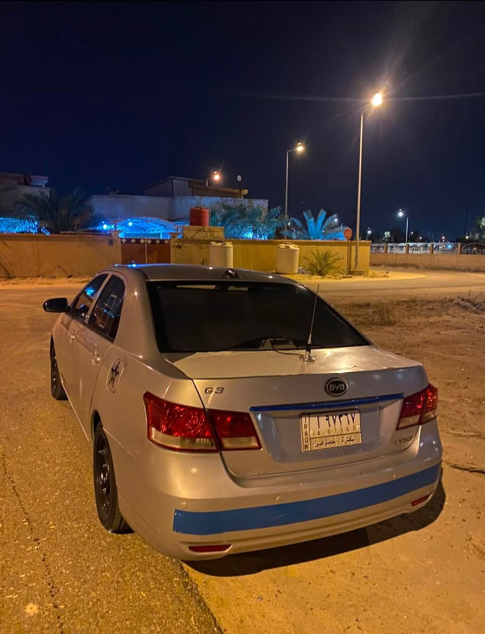 سلام عليكم بيوايدي مديل 16 كير مكينة بلاد اوتو تبريد ثلج بصمه سيارة جاهزة من طول لطول صبغ عام جمالية فقط تخم تاير جديد زنون ابيض توني شادهن منظومة جوينات ماي احمر كله جديد. مكاني بصرة بزبير. السعر 55وبيه مجال قليل….
***********

