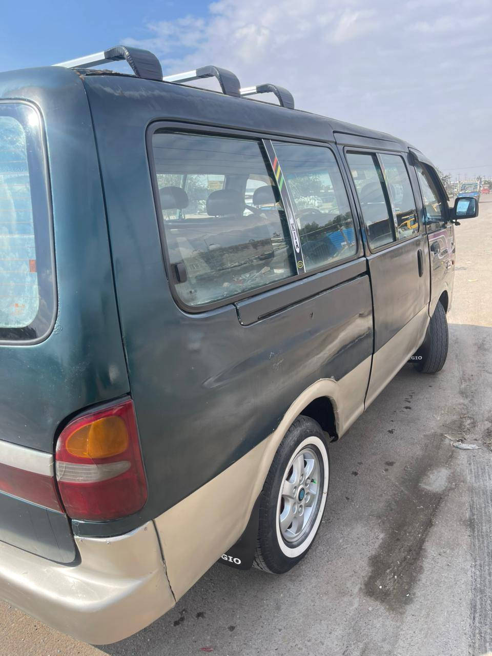 ياالله كيا بريجو للبيع موديل 97 رقم بغداد كير ومكينه وكسن كفاله إلا تنقص والا تخير سنويه 27 مصفره هيئة وغرامات شواصي خير من الله بس اليمنه من جهه العبري معمر مكاني بغداد هاتف ***********
