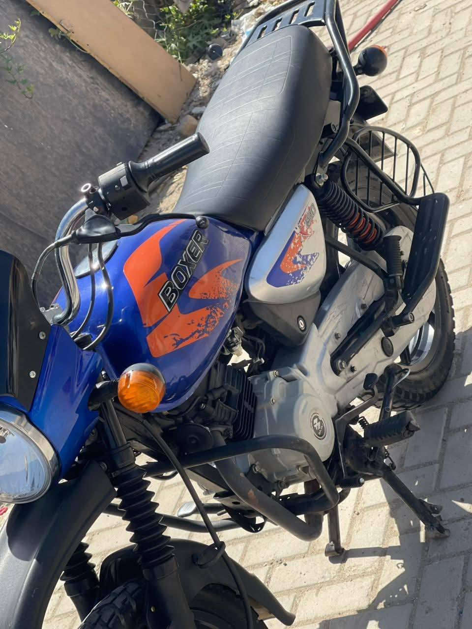 بوكسر ٢٠٢٣ أوراق اصولي مكينه مكفول مامفتوح لاصرف ولا بخار شرط المكينه مامفتوح ناعمه خرسه كهربائيات فول شغال اشاير دبل اشاره عالي ناصي سلف هندر تايرات زوج جدد شلعه معدل خير من الله سعره مليون و٢٠٠ مستعجل على بيعته عنوان حي البساتين مقابيل محكمه الشعب رقم ‏‪‪***********‬‬‏ تصال فقط
