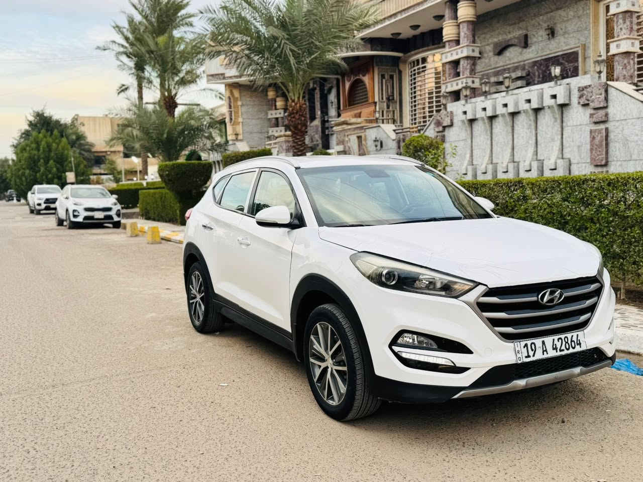 سلام عليكم
بيع مستعجل ?

توسان 2017 شركه الكاصد خليجي 
ب اسمي  
السعر118$ بيه مجال ؟ 
اتصال:***********

سياره بيه كم قطعه صبغ؟

مواصفات 

محرك 2000 دوش كفاله 
داخل بيجي 
كراسي كهرباء 
حساسات 
بصمه ابواب
كروز سرعة(مثبت سرعة)
تبريد قطعتين 
لايت دوار مع لستيرن
3وضعيات قيادة
SPORT
normel
ECO 
تحكم ستيرن جهتين 

بغداد
