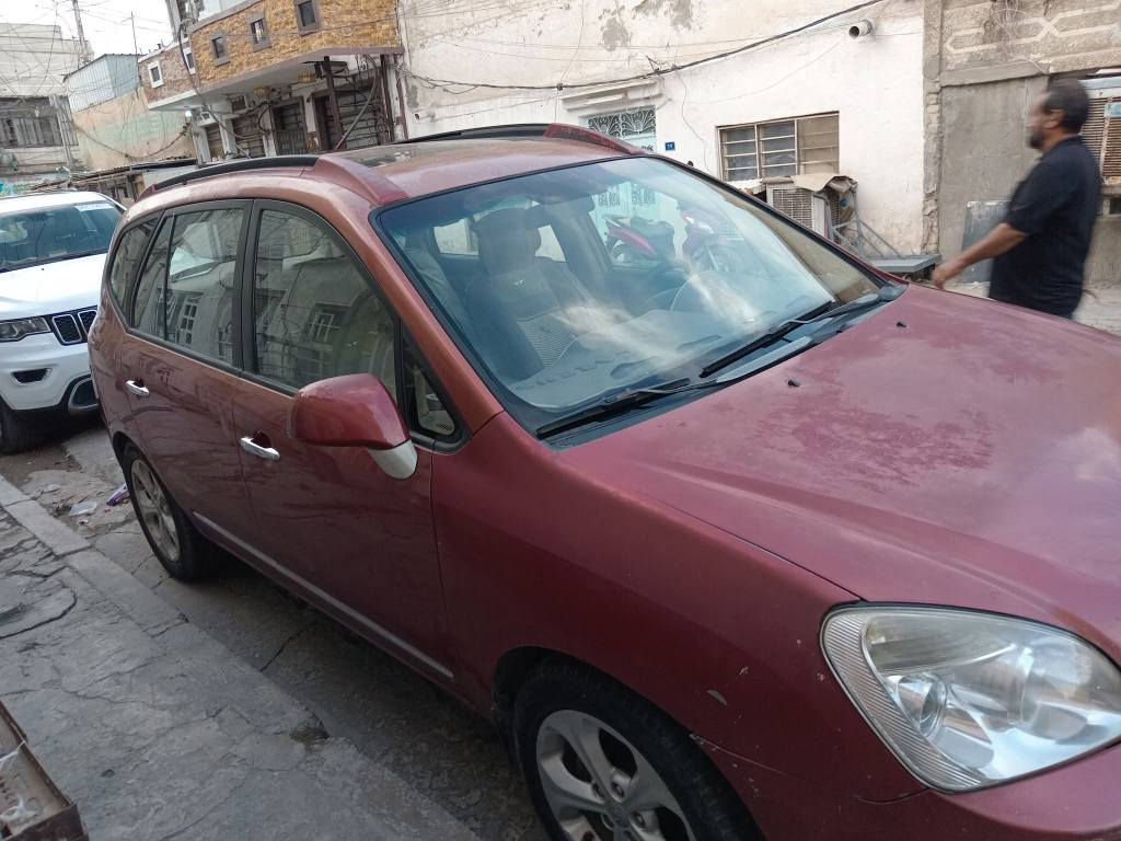 سيارة كيا راندو 2009 وارد أوربي بدون صور شغالة من كلشي فقط الكشري جارد والصدر نظافة جيد مكاني بغداد الطوبجي معروضة للبيع بسعر ٩٥ ورقة رقمها ميسان مشروع وطني ورقمها حلو للتواصل *********** بغداد, العراق
