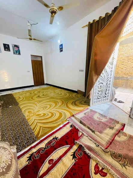 ماشاءالله … بــيــت 150 متر
سند 25 مداور بالتسجيل العقاري …
بناء طابوك اساس وسقف صب كونكريت 
بــيــت جاهز من كلشي وقريب لشارع الرئيسي …
غـــــــرفــتــيـــن صــــالـــه اســـتــقــبــال مــطــبـــخ تـــخــاريـــج 
عنوان البيت شارع المطار القديم شارع علكم 2 
السعر 65 ..
للاسـتـفـسار*********** واتــســاب +اتــصـال
