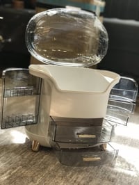 لوكر مكياج • اكسسوارات • خزانة