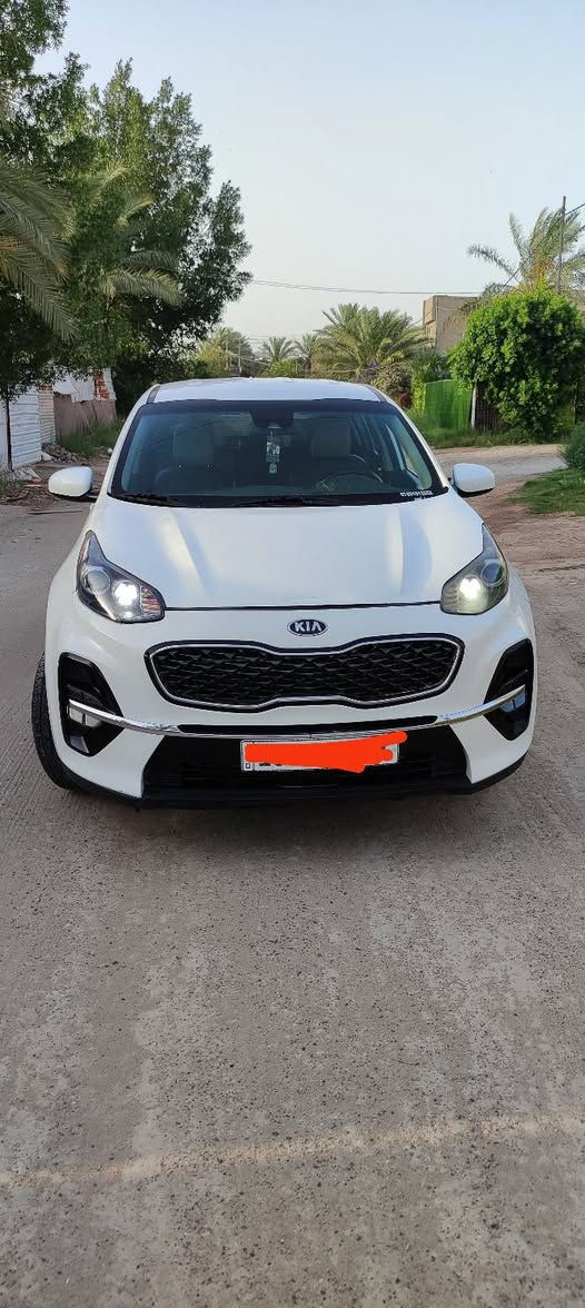 كيا سبورتج 2021 وارد امريكي
حادثها بامريكا حافه الجاملغ والبنيد
بدون صبغ فقط بارد وتبديل دعاميه
ايرباك ستيرن وبرده
رادار وتحديد مسار
لايت اوتو
رقم بابل انكليزي والسنويه باسمي 
السعر 175 وبيها مجال بسيط


**إذا كنت صاحب هذا الإعلان وتريد حذفه لأي سبب، رجاءا أرسل رسالة إلى الدعم الفني**