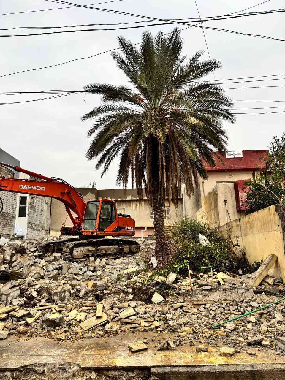 السلام عليكم

🏡 أرض للبيع – فرصة مميزة

📍 الموقع: حي الصديق الأولى
قرب ألبان شلاوي

📐 المساحة: 112.5 متر
📏 الواجهة: 5 متر
🧭 الاتجاه: قبلة
🛣 الشارع: تبليط 12 متر

💰 سعر المتر: 1,150,000 دينار
✔️ السعر مناسب وقابل للنقاش الجدي

📞 للاستفسار والاتصال:
***********
***********

📌 مكتب نقوش للاستثمار العقاري
نستقبل عروضاتكم في أغلب مناطق الجانب الأيسر

📍 موقع المكتب: شارع جامع سليمان قرب منظمة الصليب الأحمر

🔗 لمعرفة الأسعار ومتابعة العروض انضموا لقناتنا على التلكرام:
https://t.me/nukosh97
