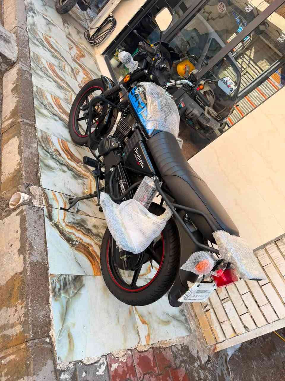 يالله معرض القريشي ديالى بعقوبة قرية خرنابات المصداقيه 😍***********😘
توفر دايوان موديل 26 سكنر سحب ماشي 500 كيلو شراي يتصل يدلل 💕نظام نقد قسط على مصرف الرافدين ❤️
