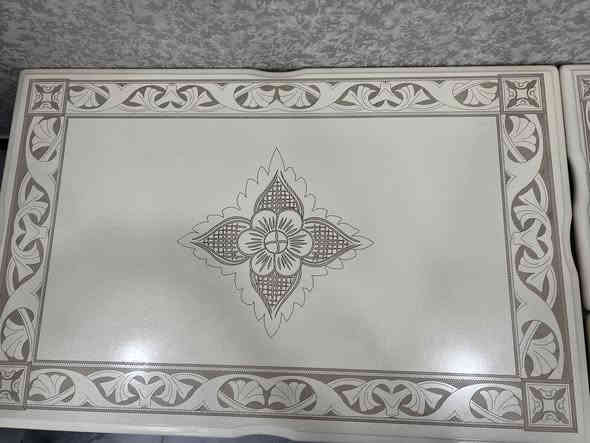 طبلات خشب زان اصلي
شبه الجديد
٣ طبلات صغيرة وواحدة كبيرة 
مكاني تكريت القادسية حي الجامعة خلف جامع الحازم
واتساب 
السعر ١٠٠ وبيها مجال
***********
