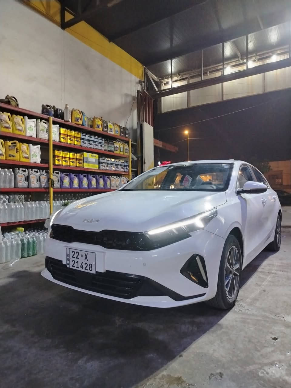 سلام عليكم  K3 سعر 147 وكاله  مجانيه
فول موصفات موديل 2025زيرو ماشبه 3الاف بس زيررو صارله 20يوم  طالع من شركه  كله ع وضع الشركه 
محرك1500 دبل نوزل     
 مكفوله كله ع وضع الشركه  سياره طك كارتون 
السياره فول موصفات  
فتحه سقف بصمه
كشنات جلد 
تحديد سرعه
كامره دواره  تحكم بل كامره
عداد سرعه ديجتال
لايت اليدي زنون 3 عدسات + حجاب
شاشه اعطال
تبريد  مناخي
شحن لاسلكي
تنبيه كشنات خلفيه
 4 دسكات ايبيسي
اشاير بل مري 
حساس ضغط الاطارات
كير طياره مع شاشه للنمر
ايرباكات ٦
AuTo HOL
هند بريك بصمه 
بصمه ابواب
فول للخير  رقمه اربيل الإنكليزي تريد وكاله تحويل 
مكاني نجف   اتصال فقط ***********
