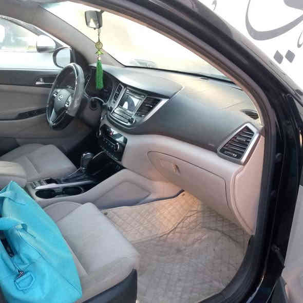 السلام عليكم عندي سياره توسان موديل 2016الوان اسود ماشيه 89ميل مكاني بغداد شارع حيفا السعر 120ورقه وبيها مجال رقم التليفون *********** مكينه 1600توربو بغداد
