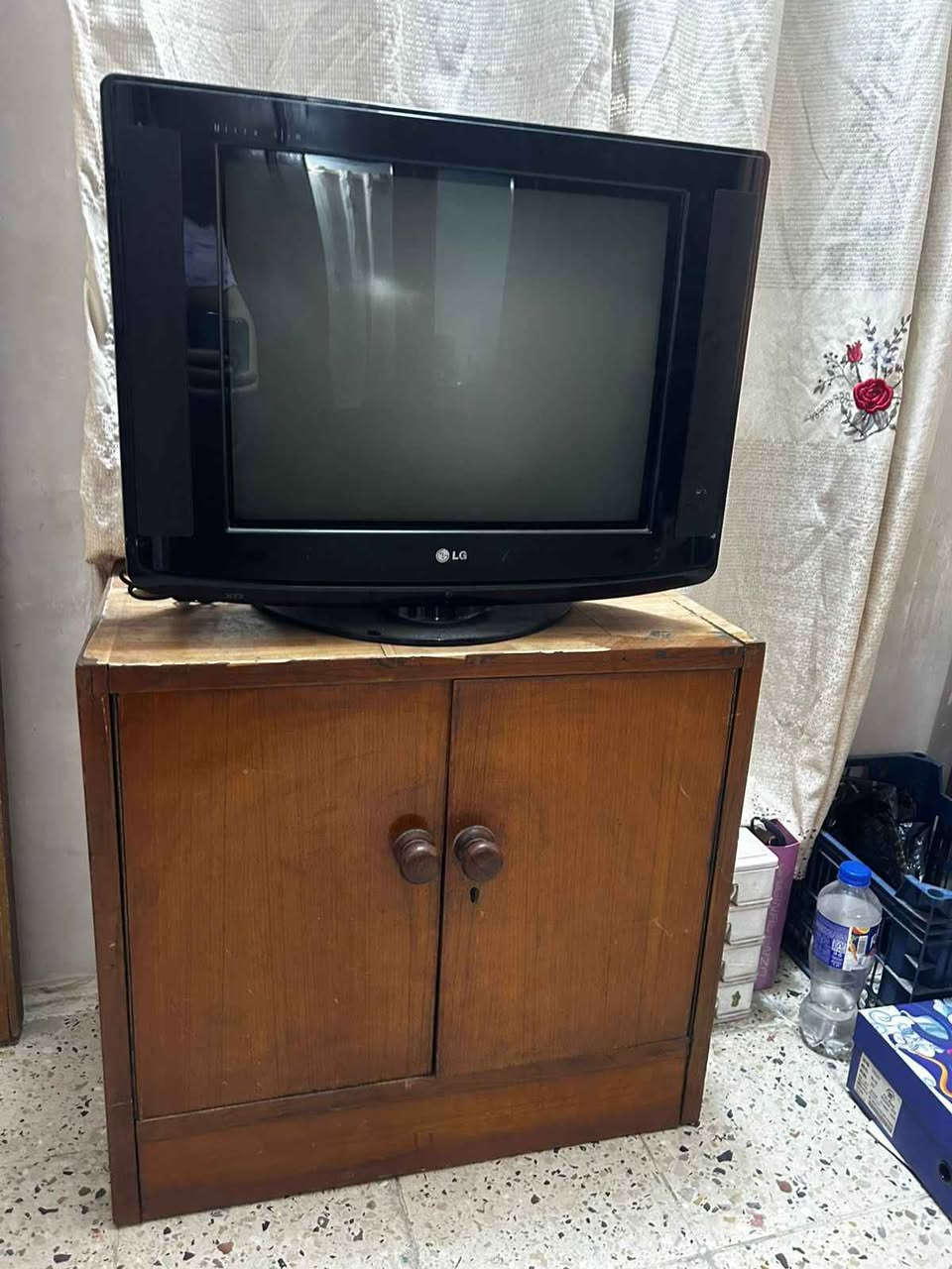 تلفزيون شغال للبيع وكومدي او جزامة للبيع بغداد, العراق


**إذا كنت صاحب هذا الإعلان وتريد حذفه لأي سبب، رجاءا أرسل رسالة إلى الدعم الفني**