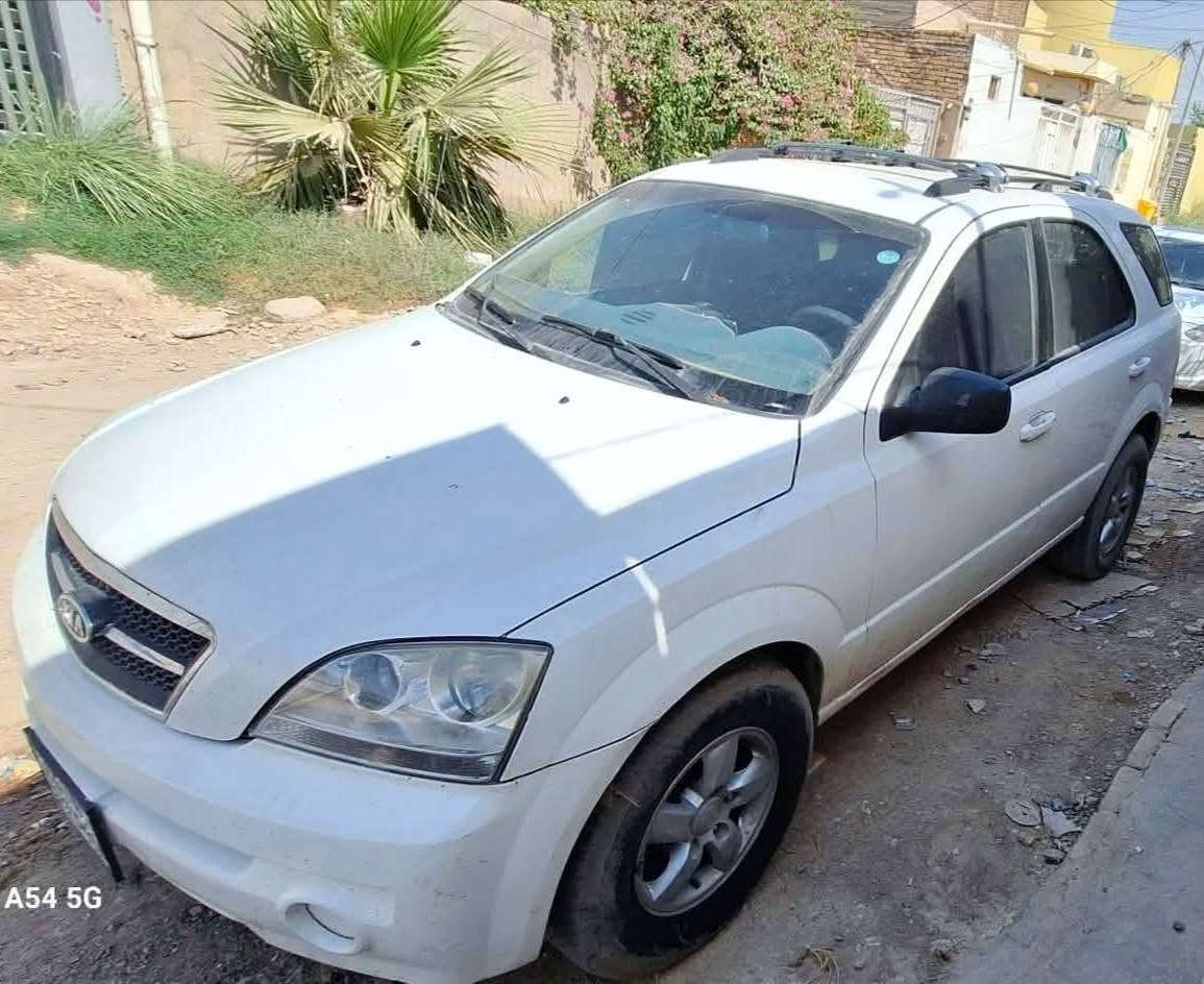 💥كيا  سورنتووارد امريكي
⭕موديل 2005
⭕مكينه 3500 سته سلندر  
✅كير ومكينه لا تنقيص ولا تبخير ✅وتبريد ثلج رقم انكليزي دهوك راعيها ✅يمي بالنجف السنويه 2029
 ✅بيع او مراوس
☎***********

