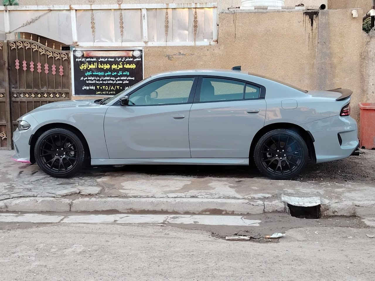 السلام عليكم جارجر لبيع موديل ٢٠٢٢ باسمنه رقم بغداد تحويل ثاني يوم باقي التفاصيل خاص او ع رقم ***********
