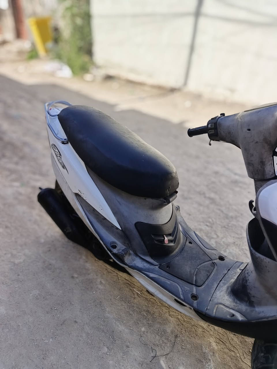 ماكس منغولي لبيع نضيفه كلشي شغال بيه سلف هندر لايت مكينه درجة خير من الله ناعمه كفرها اصلي سعرها  مناسب 375 مكان ناصريي مركز وشراي ***********يتصل عله رقم
