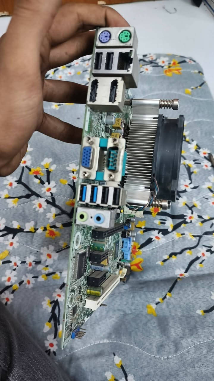 السلام عليكم قطع PC البيع
مذر بورد من شركة HP 
رامات DDR3 32 
يجي ويا مبرد 
وبور سبلاي 320 واط 
معالج i5 4590


**إذا كنت صاحب هذا الإعلان وتريد حذفه لأي سبب، رجاءا أرسل رسالة إلى الدعم الفني**