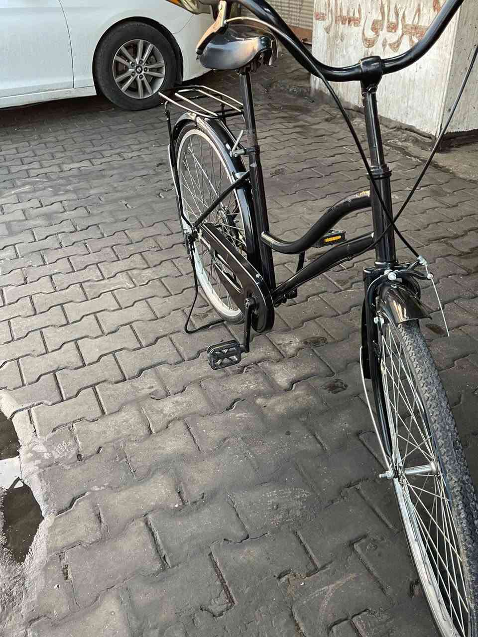 سلام عليكم باسكل للبيع باسكل جديد ورزن المكان نجف حي النصر قرب المستوصف  السعر 100 وبي مجال رقم الموبايل ***********6
