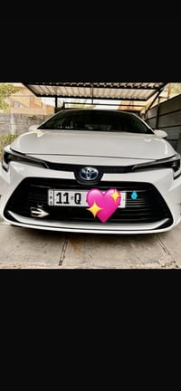 للبيع كورلا هايبرد 2024 ماشيه14الف كيلومتر مكفوله كفاله عمامه فول فول ...