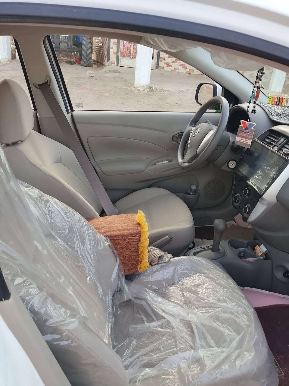 نيسان سني هندي بليته زركه موديل 25 مكفولة كفاله عامه
مكانها بابل تريد تحويل تريد وكاله رقم اربيل ماشي 3000كم فقط للاستفسار الاتصال ما متواجد فيس 
***********
