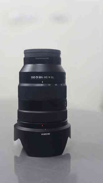 عدسة sony (G master)
(105_24) 
نظافة العدسة (100%) 

ماخذ بيها بس 400 صورة 

التواصل والسعر خاص رحم الله والديكم 

(***********)
